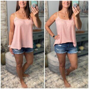 ❤️‍🔥Scoop Neck Spaghetti Strap Floaty Textured Tank Shirt Top Blush Pink 2322